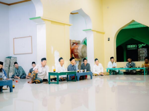 Rapat Kepanitiaan dalam Rangka Haul ke-8 Simbah Hasbi